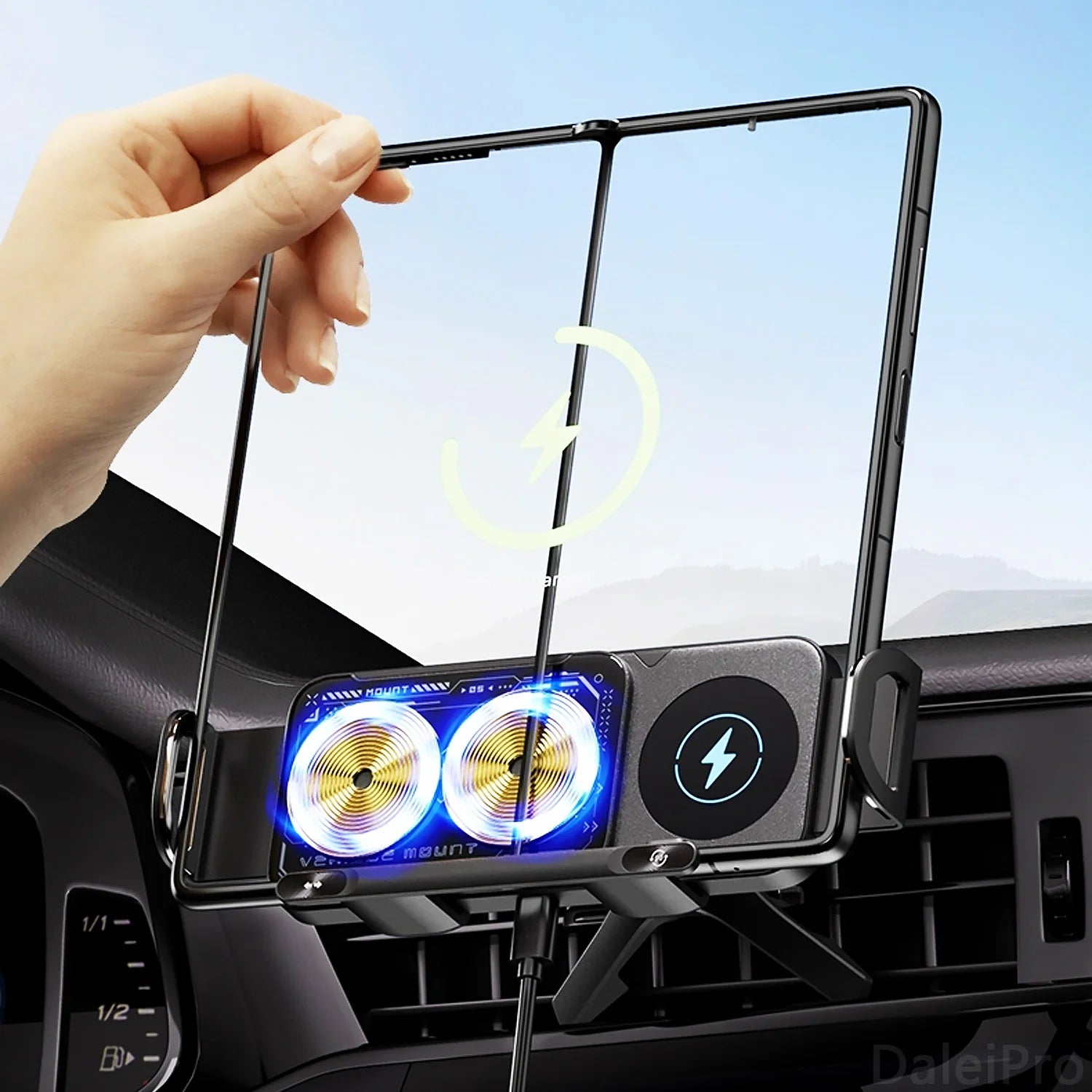 15W Fast Charging MagSafe Car Mount